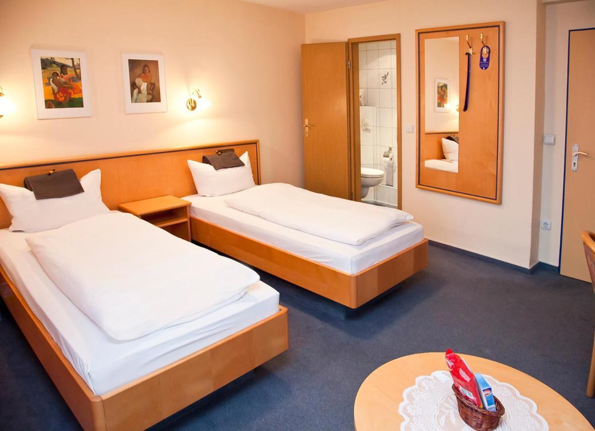 Hotel Bei Liebe'S Erlenbach am Main Buitenkant foto