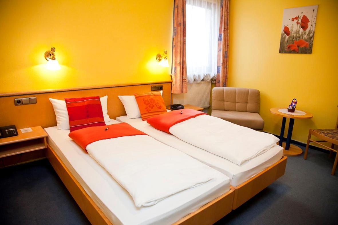 Hotel Bei Liebe'S Erlenbach am Main Buitenkant foto
